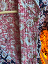 Load image into Gallery viewer, Quilted Jackets