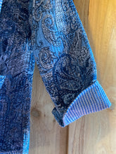 Load image into Gallery viewer, Quilted Jackets