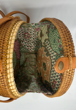 Load image into Gallery viewer, Rattan Shoulder Bag with Leather Strap