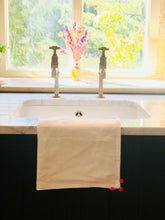 Load image into Gallery viewer, Pom Pom Napkins