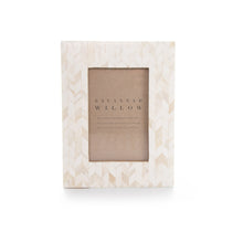 Load image into Gallery viewer, Herringbone Pearl Frame 6" x 4"