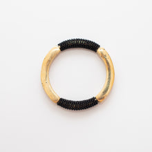Load image into Gallery viewer, Musa Bangle