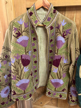 Load image into Gallery viewer, Velvet and Cotton Suzani Jackets