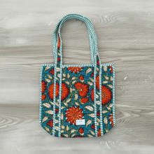 Load image into Gallery viewer, Tote Bags