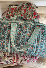 Load image into Gallery viewer, Duffle Bags