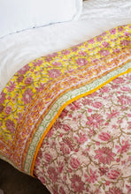 Load image into Gallery viewer, Block Printed Padded Reversible Quilt