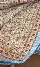 Load image into Gallery viewer, Block Printed Padded Reversible Quilt