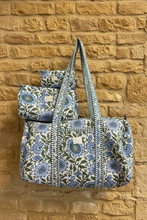Load image into Gallery viewer, Duffle and Washbag Sets