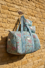 Load image into Gallery viewer, Duffle and Washbag Sets